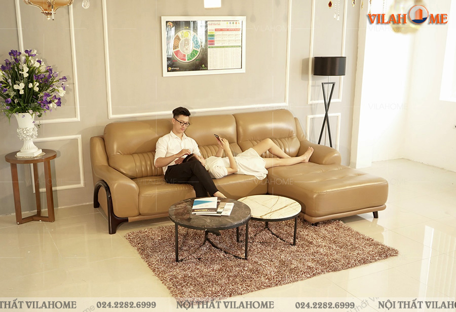 Mẫu sofa góc da be nhỏ gọn, hiện đại, phù hợp với những không gian tiết kiệm