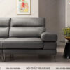 Ghế sofa văng màu đen với thiết kế khối vuông vắn